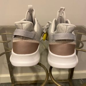 adidas da9844